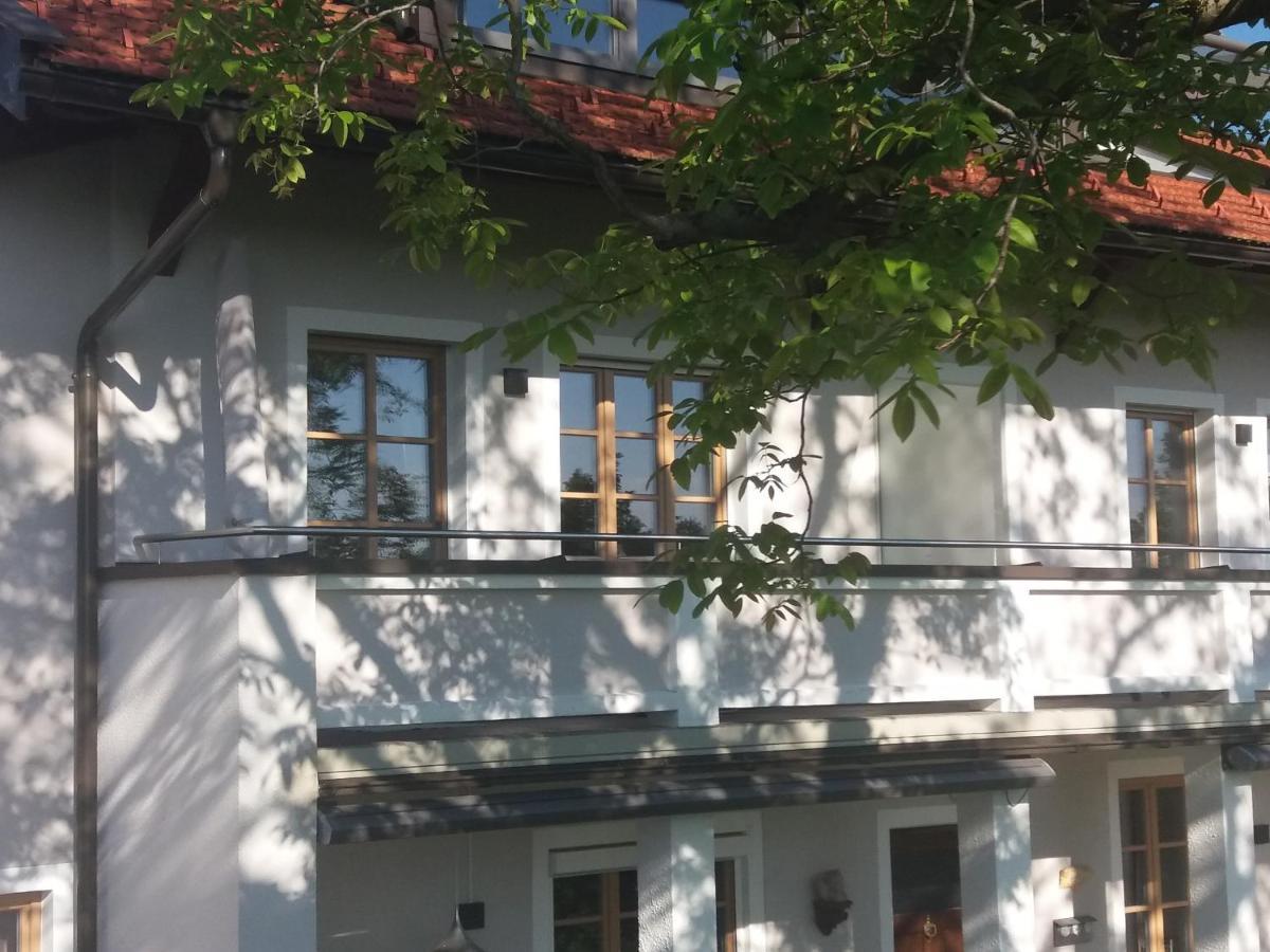 Ferienwohnung Adlmaier Chieming Exteriör bild